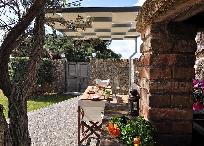 Вилла Nikolas Stone House With Stynning Seaview *
