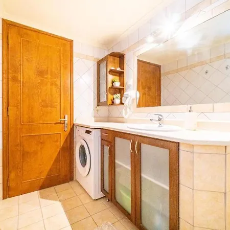 Nikolas Stone House With Stynning Seaview Villa