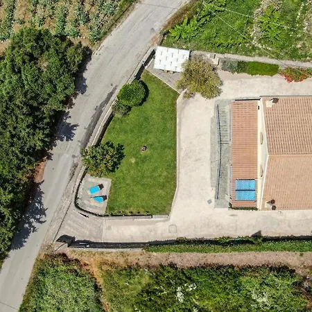 Vila Nikolas Stone House With Stynning Seaview