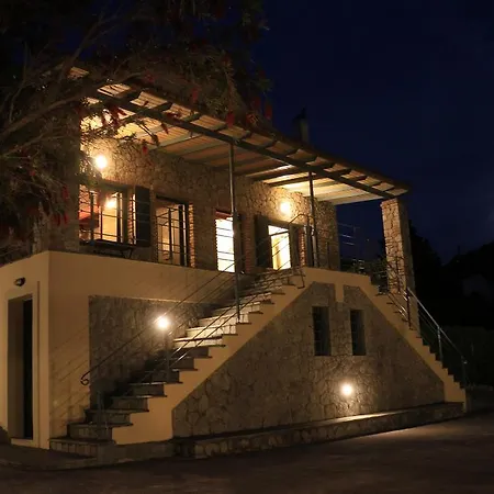 Nikolas Stone House With Stynning Seaview