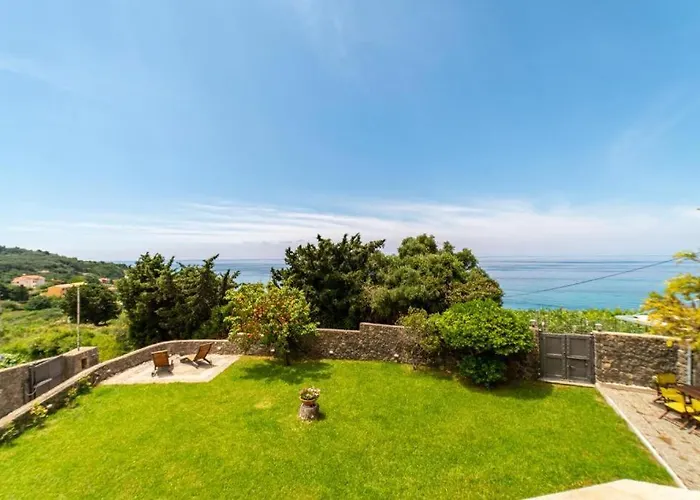 Nikolas Stone House With Stynning Seaview Paramonas (Corfu)